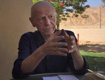 Pierre Michon J Ai Fait Comme Si Le Covid M Etait Destine La Figure Du Monde